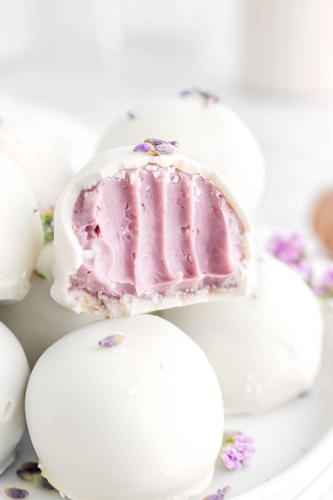 Lavender Treats, Lavender Dessert, Bakers Table, Lavender Recipes, White Chocolate Truffles, Honey Lavender, Culinary Lavender, Truffle Recipe, Macaron Recipe