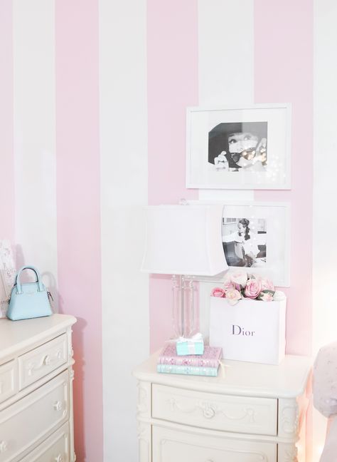 Pink and white striped wall, pink aesthetic #pinkaesthetic pink walls, pink decor, feminine home, feminine decor, Audrey hepburn decor Pink And White Striped Walls, Striped Walls Living Room, Audrey Hepburn Decor, Wallpaper Accent Wall Bedroom, Pink Striped Walls, Striped Accent Wall, Rosy Blog, Feminine Home, Feminine Decor