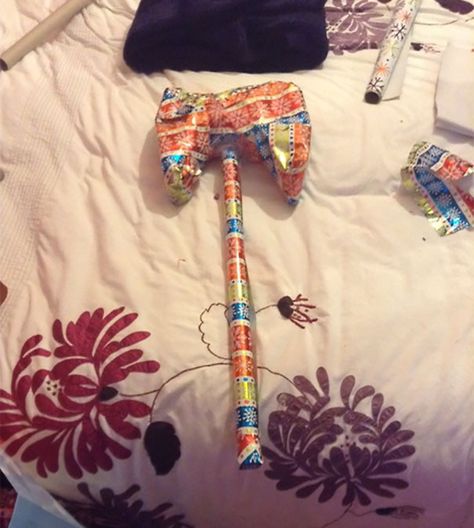 How My Family Does Present Wrapping. These Are My Mums Slippers Lego Gift Box, Christmas Pranks, Fake Gifts, Christmas Present Wrap, Creative Wrapping, Believe In Santa, Lego Gifts, White Elephant Gifts Exchange, Funny Presents