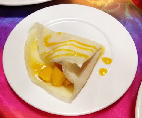 Mango crepe by mama dear :) Mango Crepe Cake, Mango Crepe, Mango Coconut Sorbet, Hong Kong Mango Pancake, Eggs Benedict, Mango, Ethnic Recipes