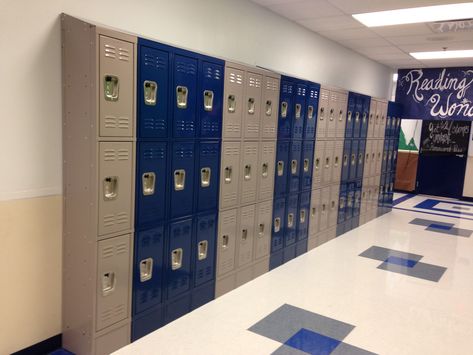 Korean School Lockers, Hallway Lockers, Highschool Locker Room, High School Locker Room, Lockers Hallway School, School Locker Room, University Locker Hallway, Prestigious School, High School Lockers