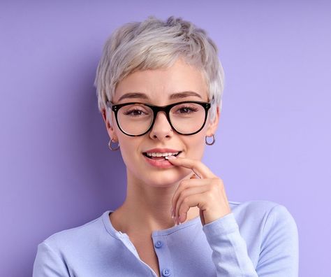 12 Best Pixie Hairstyles for Women with Glasses – HairstyleCamp Pixie Haircut And Glasses, Pixie Hairstyles With Glasses, Short Pixie Haircuts With Glasses, Short Grey Pixie Haircut, Pixie Haircut Glasses, Pixies For Round Faces, Short Hairstyles For Women With Glasses, Short Haircuts For Women With Glasses, Grey Pixie Haircut Older Women