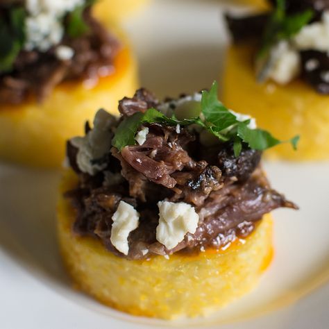 Gorgonzola Polenta, Red Wine Braised Short Ribs, Wine Braised Short Ribs, Fine Dining Recipes, Braised Short Ribs, Little Kitchen, My Jam, Short Ribs, Food Presentation