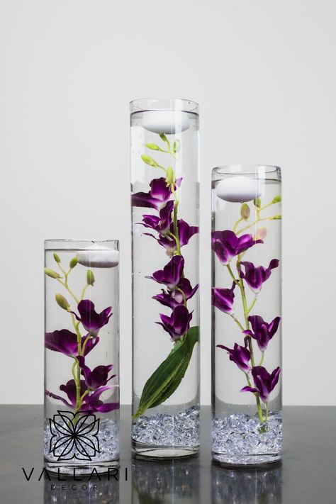 Submersible Flowers, Centerpiece With Floating Candles, Water Centerpieces, Floating Candle Centerpieces Wedding, Silk Flower Centerpieces, Purple Wedding Centerpieces, Purple Centerpieces, Purple And Gold Wedding, Floating Candle Centerpieces