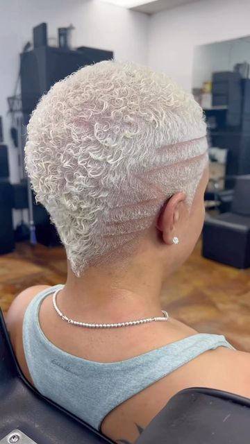 Tarik 💈 DreamCutsBarberLounge on Instagram: "✨💈 Blonde Bombshell Curly Hawk ✨ . . @dreamcutsbarberlounge @the_perfectly_imperfect5 . . #barber #barberlife #barberlove #natural #naturalhair #haircut #hairstyle #mature #sexy #fade #hair #curls #undercut #woman #women #ladies #classy #style #stylish #color #design #cut #thecutlife #fashion #beauty #instastyle #barbershop #hairshow #stylist #DreamCutsBarberLounge 💈 ." Womens Fade Haircut Short Hair, Female Fade Haircut Black Women, Fade Haircut Women, Shaved Hair Cuts, Fade Hair, Tapered Natural Hair, Tapered Hair, Natural Hair Short Cuts, Hair Curls