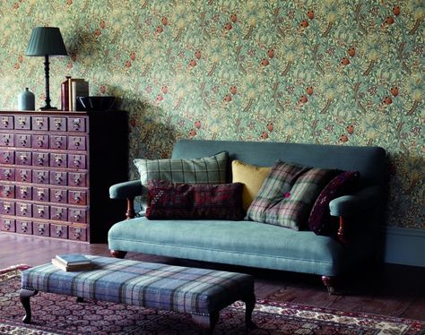 William Morris’ designs have become classics and as such can go very well with period and modern furniture. There is that intangible “avant garde” touch in them that makes them so attractive. “Golden Lily”, wallpaper by Morris & Co.”. Photography courtesy of William Morris. Craftsman Wallpaper, William Morris Wallpaper, Lily Wallpaper, Morris Wallpapers, Pierre Frey, Red Wallpaper, Designers Guild, Home Interiors, New Wall