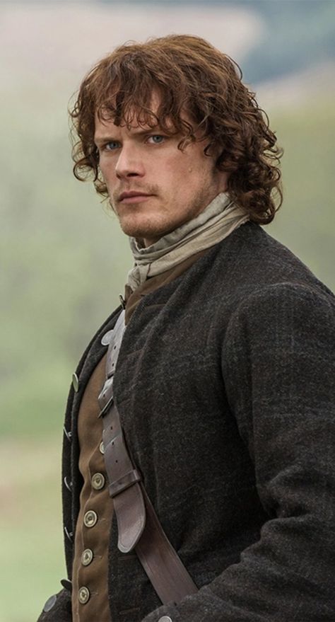 Outlander Girl on Twitter: "I have become a little bit obsessed (who am I kidding, I'm a lot obsessed) with this beautiful man and his equally beautiful character. Season 6 cannot come fast enough!!! @SamHeughan #jamiefraser #Outlander #droughtlander… https://t.co/wi8RCXTDBT" Outlander Wedding, James Fraser Outlander, Outlander Characters, Outlander Quotes, Jaime Fraser, Outlander Book Series, Jamie Fraser Sam Heughan, Jamie Fraser Outlander, Outlander Tv Series