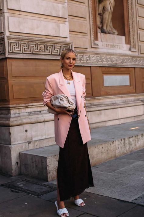 London Street Style Spring, Cute Going Out Outfits, Dinner Outfit Casual, Fashion Week Spring 2020, London Spring, London Street Style, London Street, Dinner Outfits, Minimal Chic