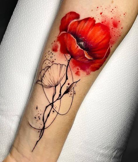 Watercolor Poppies Tattoo, Water Colour Flower Tattoos, Abstract Poppy Tattoo, Tattoo Flowers Arm, Amapola Tattoo, Poppy Tattoo Sleeve, Flower Watercolor Tattoo, Poppy Tattoo Design, Poppy Tattoo Meaning