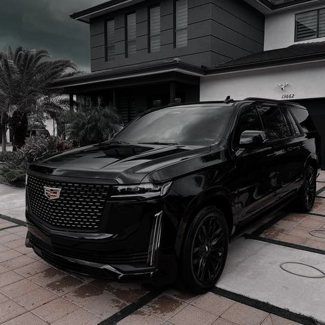 Suv Black Car, Black On Black Escalade, Nice Cars Black, All Black Escalade, Black Escalade Aesthetic, Cadalack Escalade, All Black Cadillac Escalade, Blacked Out Cadillac Escalade, Black Escalade Cadillac