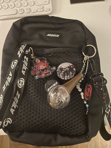 Ateez Sling Bag, Kpop Bag, Ateez Core, Wallet Inspiration, Concert Bag, Ateez Aesthetic, Concert Bags, Anime Bag, Kpop Diy