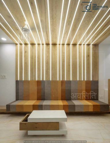 Story of minimalistic and simplistic office interiors where customized entities behave like individuals. Reception And Waiting Area Design, Simplistic Office, Ceiling Decor Ideas, Waiting Area Design, Reception Waiting, Office Ceiling, Office Table Design, The Architects Diary, Interior Ceiling Design