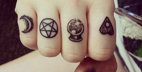 Planchette Finger Tattoo, Crush Tattoo, Fingers Tattoo, Witchcraft Tattoos, Magical Symbols, Spiritual Tattoo, Magic Fingers, Witches Fingers, Ouija Planchette