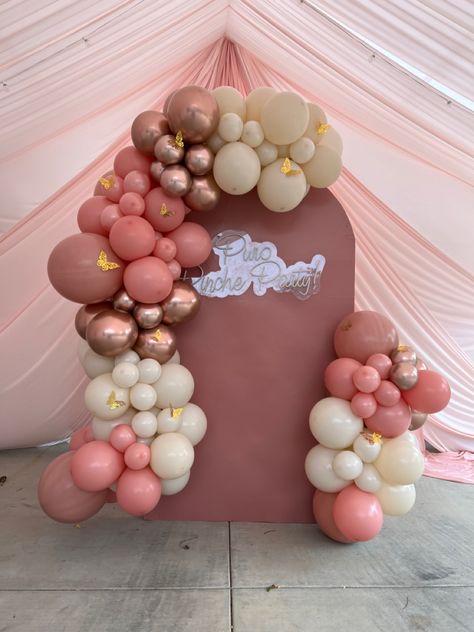 Rosewood chiara backdrop with boho color balloon garland. Check us out on IG @chicpinkpetals_de Boho Rainbow Balloon Garland, Small Balloon Backdrop, Chaira Backdrop With Balloons, Chiara Walls With Balloons, Color Balloon Garland, Boho Balloon Garland, Baloon Garland, Balloon Door, Balloon Inspiration