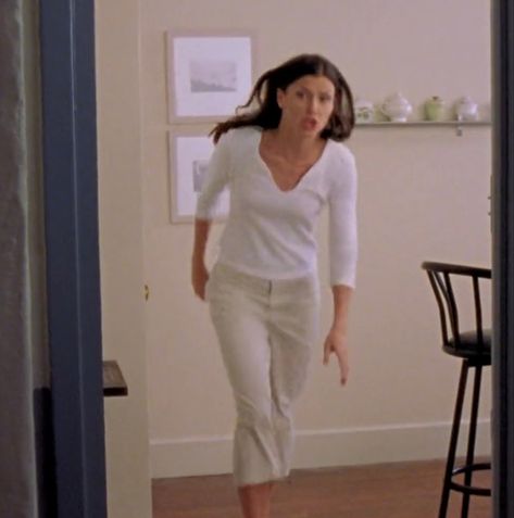 Natasha Sexandthecity Style, Natasha Satc Style, Natasha Satc Aesthetic, Satc Charlotte Fashion, Sexandthecity Natasha Outfit, Satc Samantha Outfits, Natasha From Satc, Bridget Moynahan, Plain Outfits