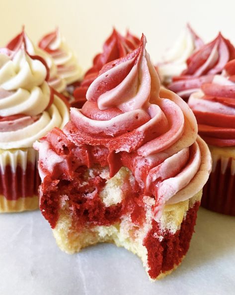 Red Velvet Marble Cupcakes | e2 bakes brooklyn Red Velvet Vanilla Marble Cupcakes, Valentine Cupcakes Recipes, Red Velvet Marble Cupcakes, Stuffed Red Velvet Cupcakes, Marble Cupcakes Easy, Cupcakes That Look Like Food, Red Velvet Birthday Cupcakes, Gourmet Valentines Cupcakes, Fancy Cupcake Recipes