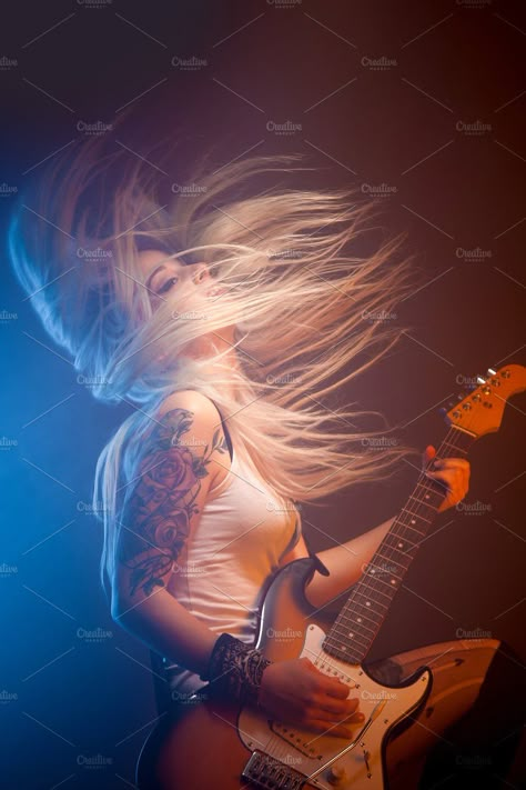 Musician Portraits, Musician Photography, Heavy Metal Girl, Playing The Guitar, Guitar Photography, Music Center, Rock Girl, Guitar Girl, Learn To Play Guitar