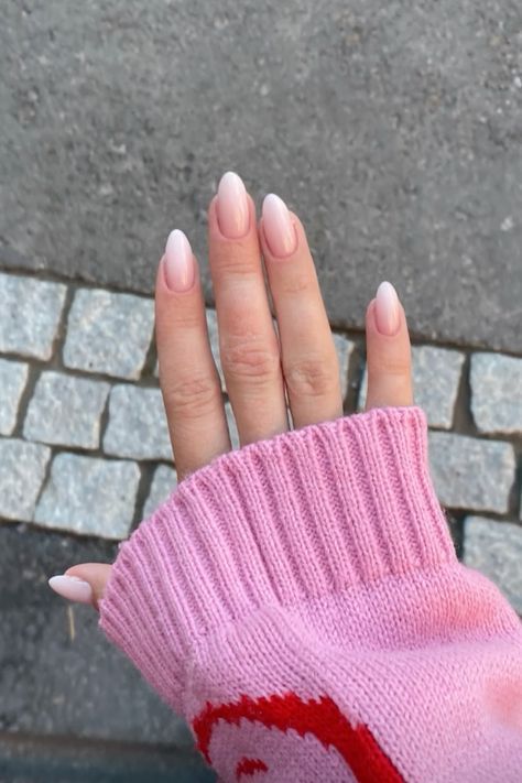 Nail Ideas Old Money, Quiet Luxury Nails 2024, Summer Nails Baby Pink, Nails Badem, Baby Boomer Nails Almond, Badem Nails, Pink Baby Boomer Nails, Mandel Nails, Baby Boomer Nails