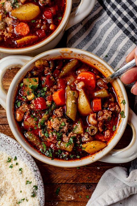 This hearty cowboy soup combines your favorite Tex-Mex ingredients like ground beef, beans, vegetables, and smoky seasonings. Bring the wild west to your kitchen with this budget-friendly and filling soup! It makes great leftovers and is full of healthy ingredients, making it the perfect weeknight meal. Cowboy Soup, Soup With Ground Beef, Can Green Beans, Gold Potatoes, Homemade Soup Recipe, Yukon Gold, Yukon Gold Potatoes, Soup Dinner, Beef Soup