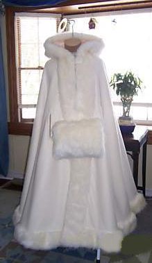 Fur Wedding Cape, Winter Wedding Coat, Wedding Cloak, Wedding Coat, Wedding Fur, Wedding Cape, Bridal Wrap, Bridal Cape, Trendy Wedding Dresses