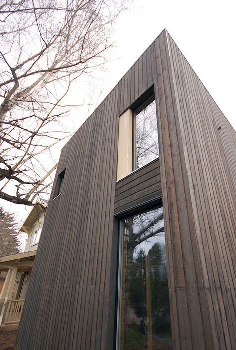 Vertical Siding Exterior, Cedar Siding Exterior, Exterior Insulation, Wood Siding Exterior, Timber Screens, Cedar Cladding, Vertical Siding, Exterior Stain, Cedar Siding