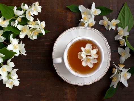 Jasmine Tea Benefits, Black Tea Leaves, Mango Sorbet, Jasmine Flowers, Jasmine Green Tea, Jasmine Tea, Perfect Cup Of Tea, Sorbet Recipes, Stronger Immune System