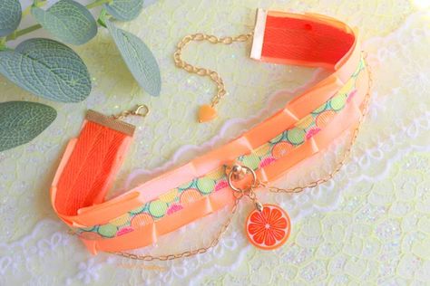 VivaJewellerBoutique - Etsy Латвия Jewelry For Summer, O Ring Choker, Orange Slice, Orange Satin, Ring Der O, Fruit Print, Orange Slices, Citrus Fruit, P T