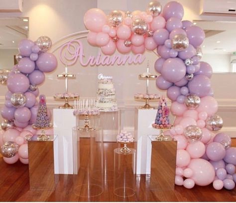 Lavender Baby Showers, Girl Shower Themes, Baby Shower Purple, Pink Birthday Party, Purple Pastel, Pastel Balloons, Purple Birthday, Gold Birthday Party