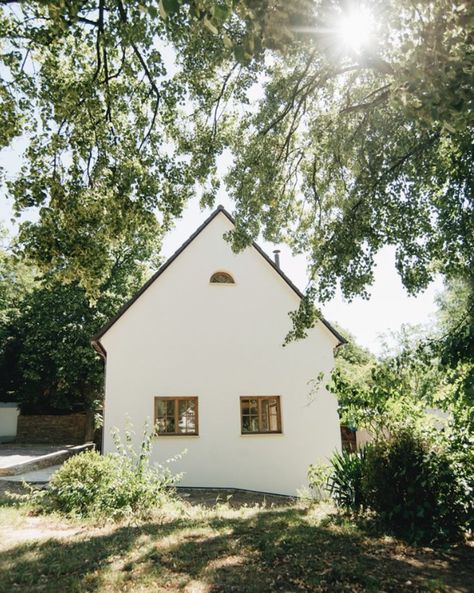 my scandinavian home: My Dream Home: Serena and Mason's Topanga Canyon Cabin Dreamy Airbnb, Halle Germany, Nottinghamshire England, Swedish Farmhouse, Scandinavian Cottage, French Family, My Scandinavian Home, Swedish Summer, Swedish Cottage