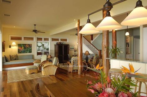 Retro Hawaii Beach Cottage | Fine Design Hawaii Hawaii Style Home, Hawaii House Hawaiian Homes, Hawaii House Interior, Hawaiian Interior, Hawaiian Interior Design, Hawaii Apartment, Hawaiian Beach House, Hawaii Beach House, Hawaiian House