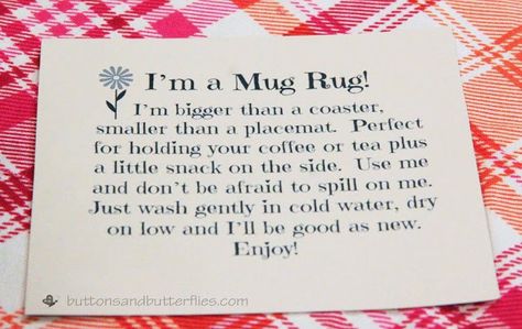 ButtonsandButterflies - Mug Rug Tag Rug Tag, Mug Rug Tutorial, Mug Rug Patterns, Quilted Gifts, Quilt Labels, Quilted Table Runners, Quilting Tips, Mini Quilts, Small Quilts