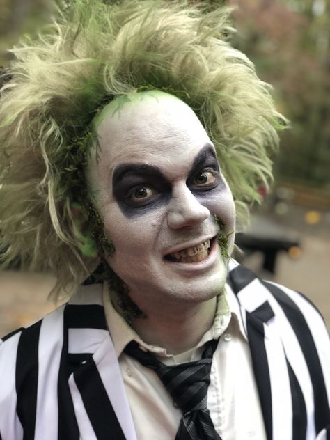 Bettle Juice Costume Diy Makeup, Beetlejuice Mens Makeup, Mens Beetlejuice Makeup, Beetlejuice Makeup Male, Beetlejuice Makeup Kids, Beetle Juice Makeup Men, Beetlejuice Face Paint, Beetlejuice Halloween Makeup, Beetlejuice Makeup Men