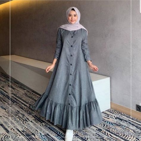 .... Islamic Fashion Dresses, Model Gamis, Modest Fashion Hijab, Muslim Fashion Hijab Outfits, Muslimah Dress, Muslim Women Fashion, Muslim Fashion Hijab, Muslim Fashion Dress, Muslim Fashion Outfits