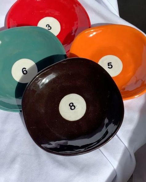 Hayde on Instagram: "STONEWARE CERAMIC BILLIARDS PLATES WILL BE AVAILABLE AT 1pm EST ON MY ETSY TOMORROW, SATURDAY MARCH 23rd 🎱🎱🎱🎱 A small batch will be up for purchase + lots of discounted plates for minor flaws like levelling issues! #pottery #ceramics #stonewareceramic #zadeh" Small Plate Ceramic, Ceramic Pottery Plate, Plate Ceramic Design, Ceramic Plate Ideas, Cute Ceramics Ideas, Aesthetic Ceramics, Plate Decorating, Plate Aesthetic, Plate Clay