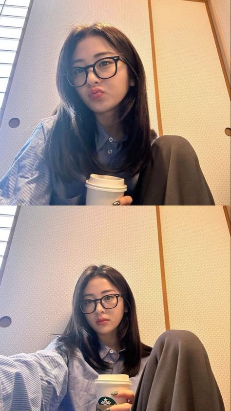 Yunjin Aesthetic, Yunjin Kim, Kaos Band, Glasses Inspiration, 사진 촬영 포즈, Band Metal, Mode Kpop, 가을 패션, Cute Selfie Ideas