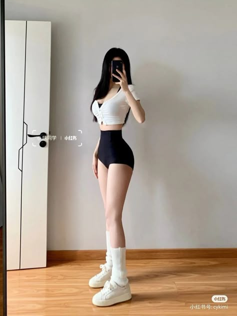 The Secrets of Natural Weight Loss: No Workout, No Dieting Needed ✅(Follow This Link)✅ Korean Fits, Foto Tips, Seductive Clothes, Ideal Body, Fitness Inspiration Body, Body Inspiration, Sporty Outfits, Girl Body, Train Hard