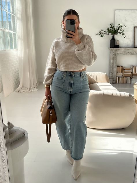 Size 16 Women Outfits, Size 12 Women Outfits, Size 12 Outfits, Curvy Winter Outfits, Outfit Idea Winter, Outfits Aesthetic Winter, Winter Outfits Tumblr, Aesthetic Winter Outfits, Mom Jeans Outfit Winter