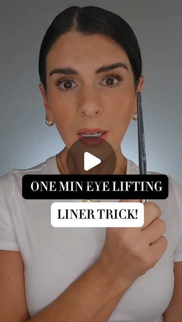 Lifted Eye Makeup Tutorial, Eye Makeup Lift Eyes, 5 Minute Eye Makeup, Makeup To Lift Eyes, Heavy Eyelid Makeup, Makeup For Tired Eyes, Eye Makeup Downturned Eyes, Lifted Eye Makeup, Eye Makeup For Downturned Eyes