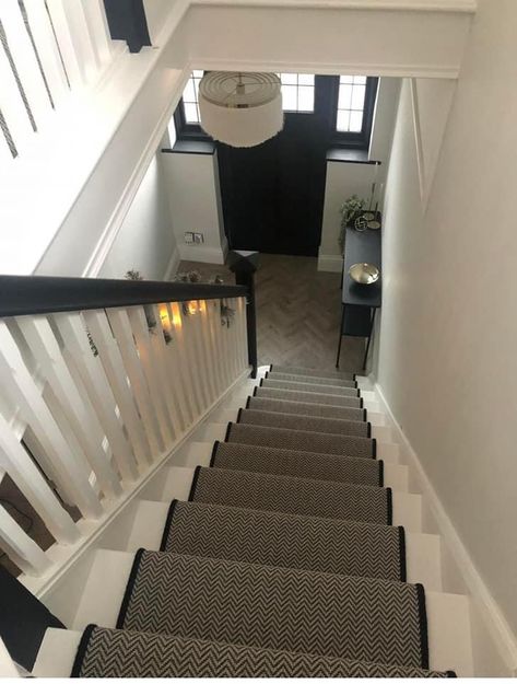 Painted Handrail, How To Brighten A Dark Hallway, Stairs Landing Ideas, Grey Hallway Ideas, Stairs And Hallway Ideas, Basement Steps, Landing Ideas, Upstairs Hallway Ideas, Diner Ideas