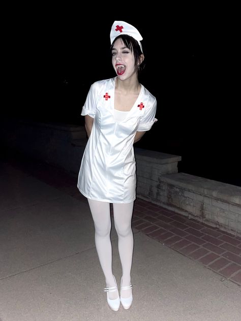 Nurse! Nurse Outfit Reference, Nurse Aesthetic Outfit, Killer Nurse Costume, Nurse Costume Ideas, Red Nurse Costume, Halloween Nurse Costumes, Nurse Costume Women, Vampire Nurse, Nurse Halloween Costumes