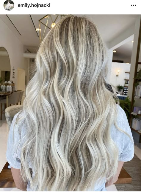 Beachy Dimensional Blonde, Bright Blonde With Root Melt, Partial Highlights For Blonde Hair, Light Dimensional Blonde, Dimensional Bright Blonde, Dimensional Blonde With Lowlights, Highlights Brown Hair Blonde, Bright Dimensional Blonde, Half Highlights