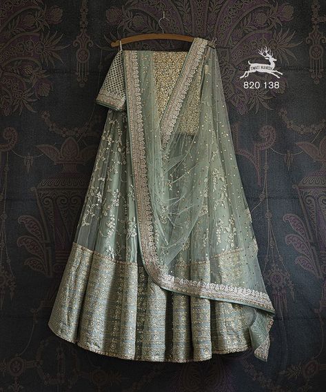 Mint Green Lengha, Green Lengha, Chaniya Choli Wedding, Sequin Lehenga, Ethnic Wear Indian, Traditional Dresses Designs, Green Lehenga, Sequin Blouse, Indian Gowns Dresses