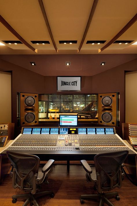 SSL Duality Jungle City, Music Studio Design, Home Studio Design, Audio Mixing, Music Bedroom, Recording Studio Setup, Music Recording Studio, Home Studio Ideas, Sound Room