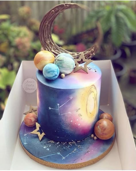 Outer Space Birthday Cake, Space Birthday Cake, Galaxy Birthday Party, Galaxy Birthday, Galaxy Cake, Galaxy Party, Two The Moon, Astronaut Birthday, Outer Space Birthday