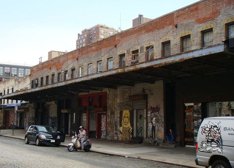 Real Time Travel, Meat Packing, Nyc Living, Meatpacking District, New York City Travel, High Line, World Cities, Canopies, Old Building