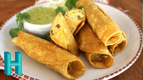 Tacos Dorados de Papa aka potato taquitos! These fried crunchy taquitos are filled with potatoes and sour cream, bacon optional but recommended Potato Taquitos, Tortas Sandwich, Breakfast Taquitos, Potato Bacon, Taquitos Recipe, Tacos Dorados, Bountiful Baskets, How To Make Tortillas, Potato Tacos