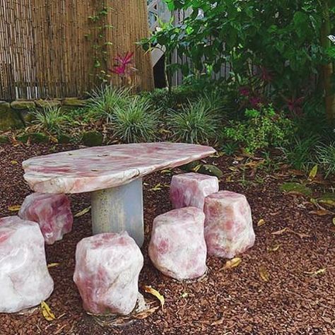 The dream! Rose quartz furniture!!!  I love this  Found this amazing image on Pinterest, so if you know original credit please let me know✨ #rosequartz Crystal Furniture, Crystal Garden, Crystal Castle, Castle Garden, Room Deco, Crystals In The Home, Crystal Decor, Dream Garden, My Dream Home