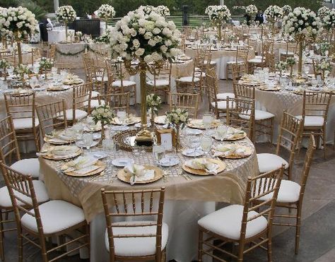 Perfect 72 inch round table for wedding reception Majlis Perkahwinan, Gold Wedding Theme, Wedding Help, Table Set Up, Tables And Chairs, Champagne Wedding, Ivory Wedding, Trendy Wedding, Wedding Themes