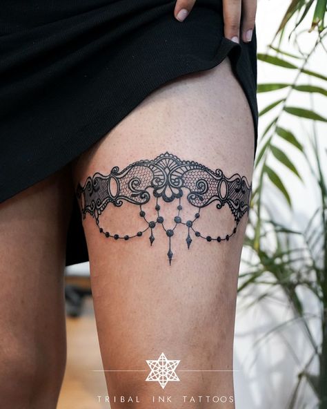 Black Lace Garter Tattoo, Garter Belt Tattoos For Women, Garter Tattoos For Women Thighs, Thigh Ring Tattoo, Garder Tattoo Thigh Lace, Garter Thigh Tattoo, Garter Tattoos For Women, Thigh Garter Tattoo Simple, Thigh Cuff Tattoo