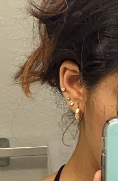 4th Ear Piercing, 4th Piercing, 2025 Goals, Pretty Ear Piercings, Piercing Ideas, Ear Piercing, Piercing Jewelry, Ear Piercings, Piercings